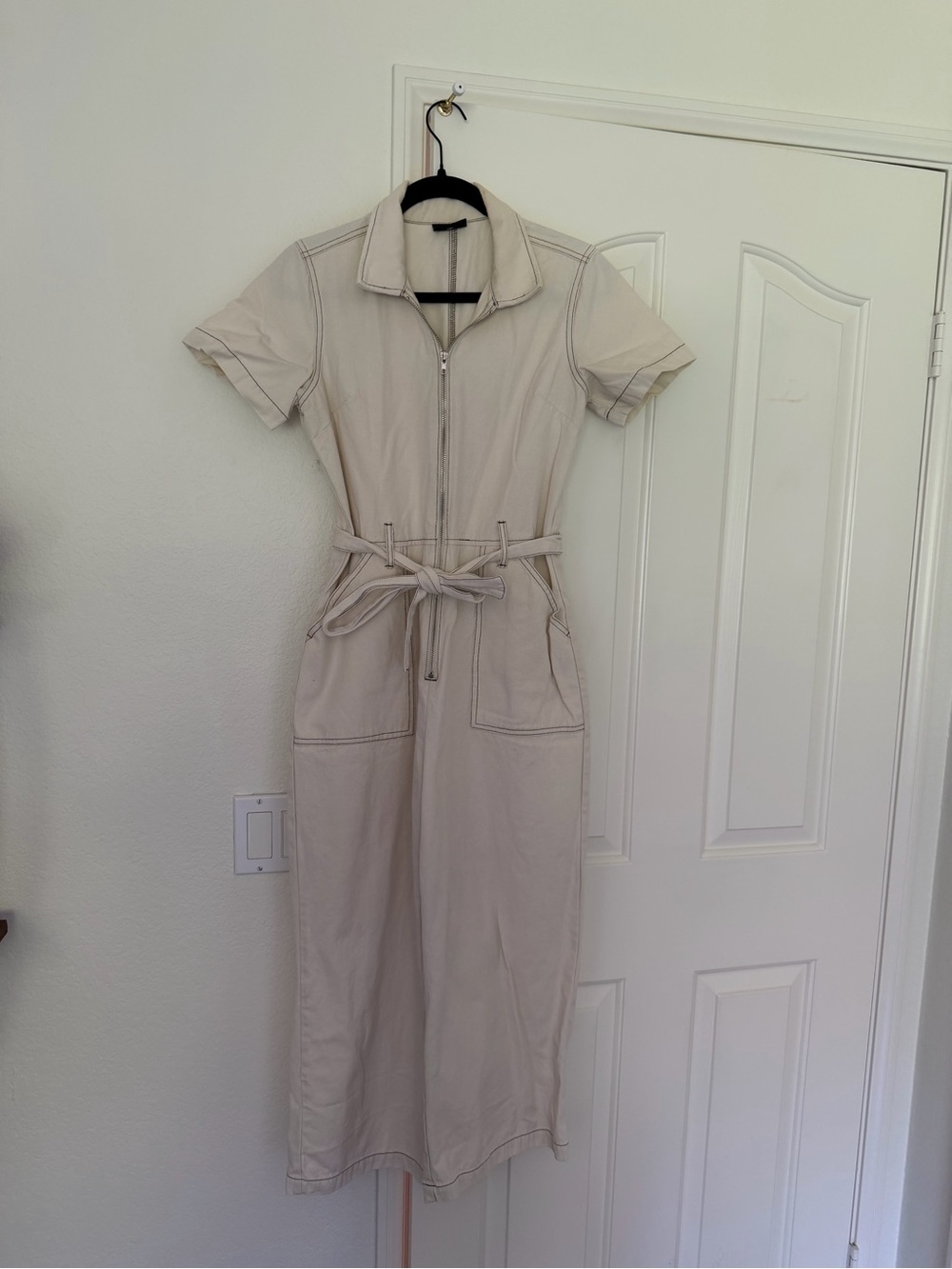 Women's Short-Sleeve Zip Front Jumpsuit in Light Beige